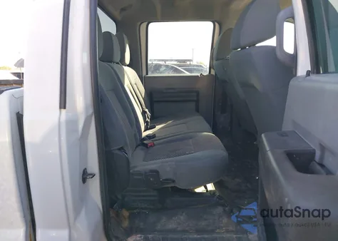 2013 Ford F-250 Xl z USA, uszkodzony, nr VIN 1FT7W2B6XDEA04818